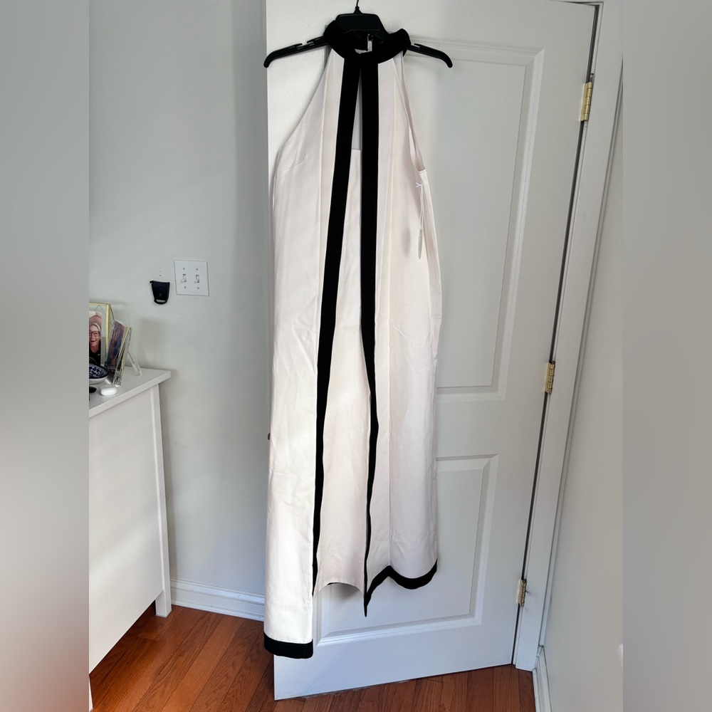 STAUD SIZE L maxi white with black trim dress